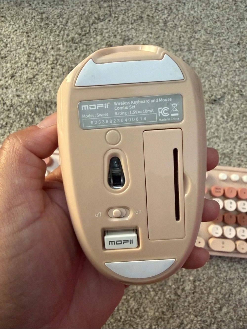 MOFII Wireless Keyboard and Mouse Combo